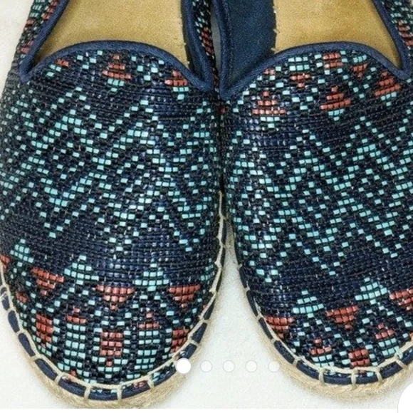 DV by Dolce Vita  Woven Navy Aztec Espadrilles 6 - Picture 3 of 8